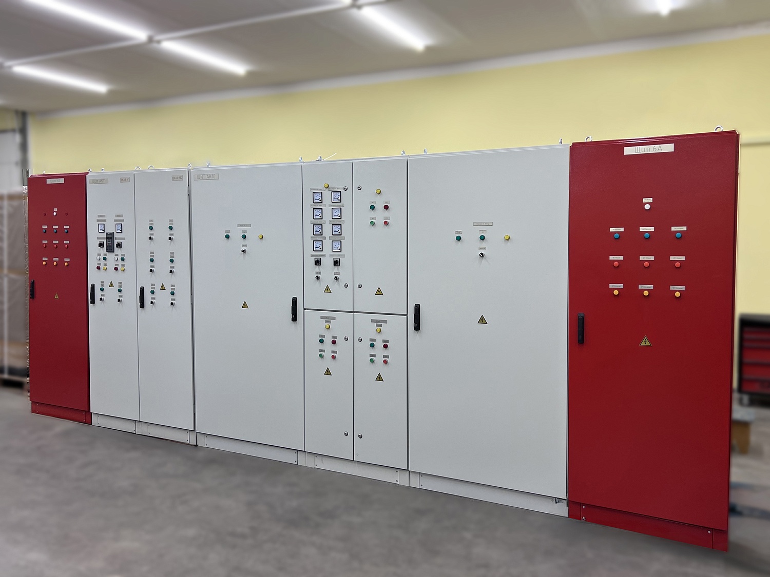 Шкаф управления насосами и вентиляторами АВО