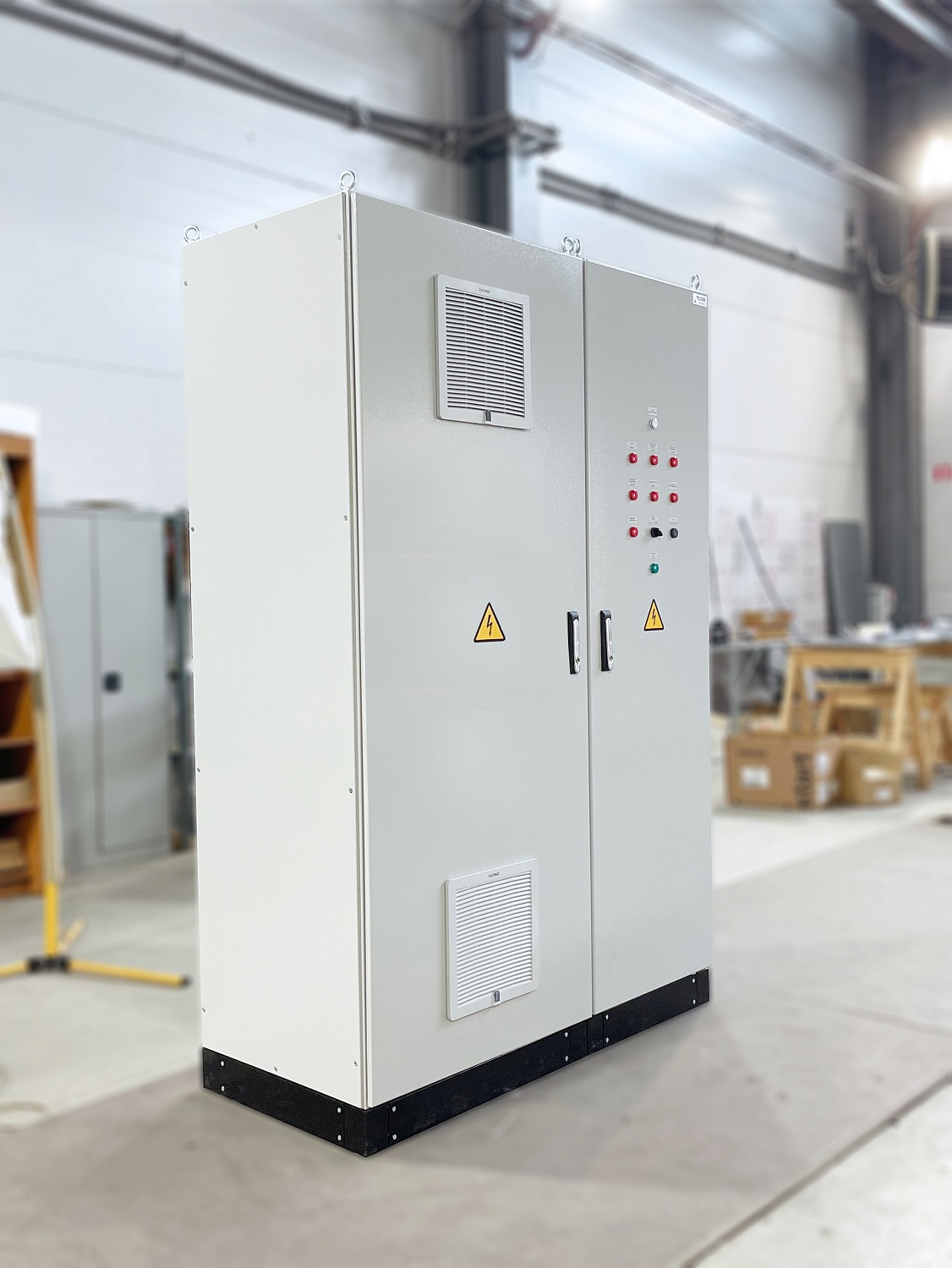 Шкаф управления дымососом для увеличения производительности цеха аммиачной селитры